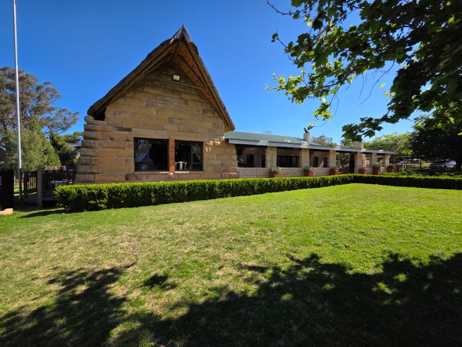 38 Bedroom Property for Sale in Paul Roux Free State